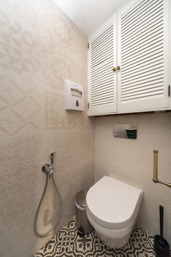 Трирівневий Лофт Із Спальнею-Укриттям Self Check-In 247 Odessa Eksteriør bilde